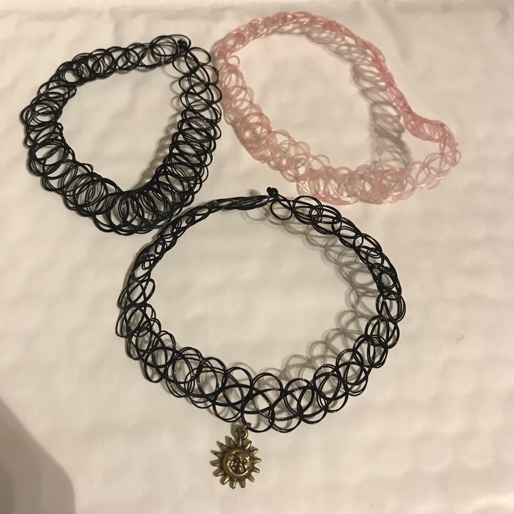 SALE: BUNDLE, 3 chokers